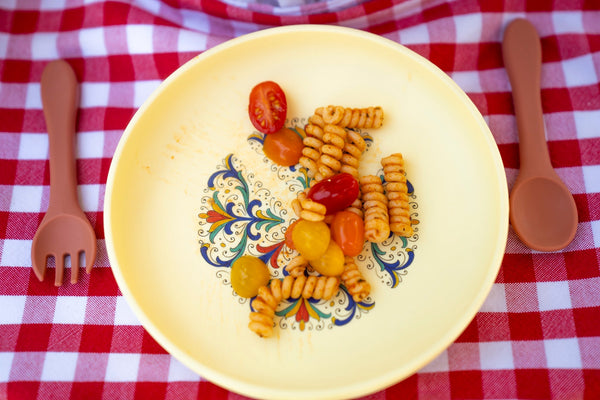 best baby shower gift baby plate from Ladydaidy